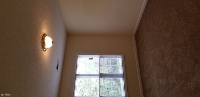 Building Photo - 3 br, 2 bath Condo - Avera Place Condominiums
