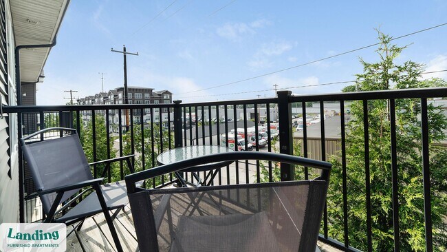 Building Photo - 4664 Kenny Rd