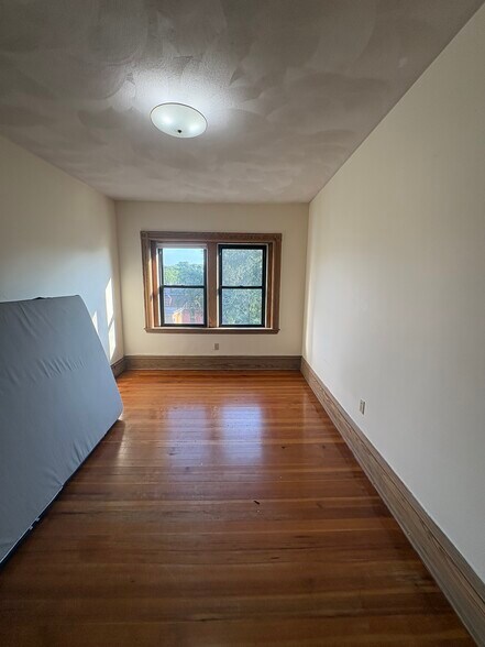 Building Photo - 2030 Massachusetts Ave