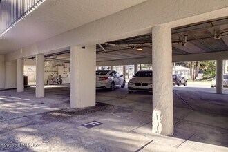 Building Photo - 400 1st St S