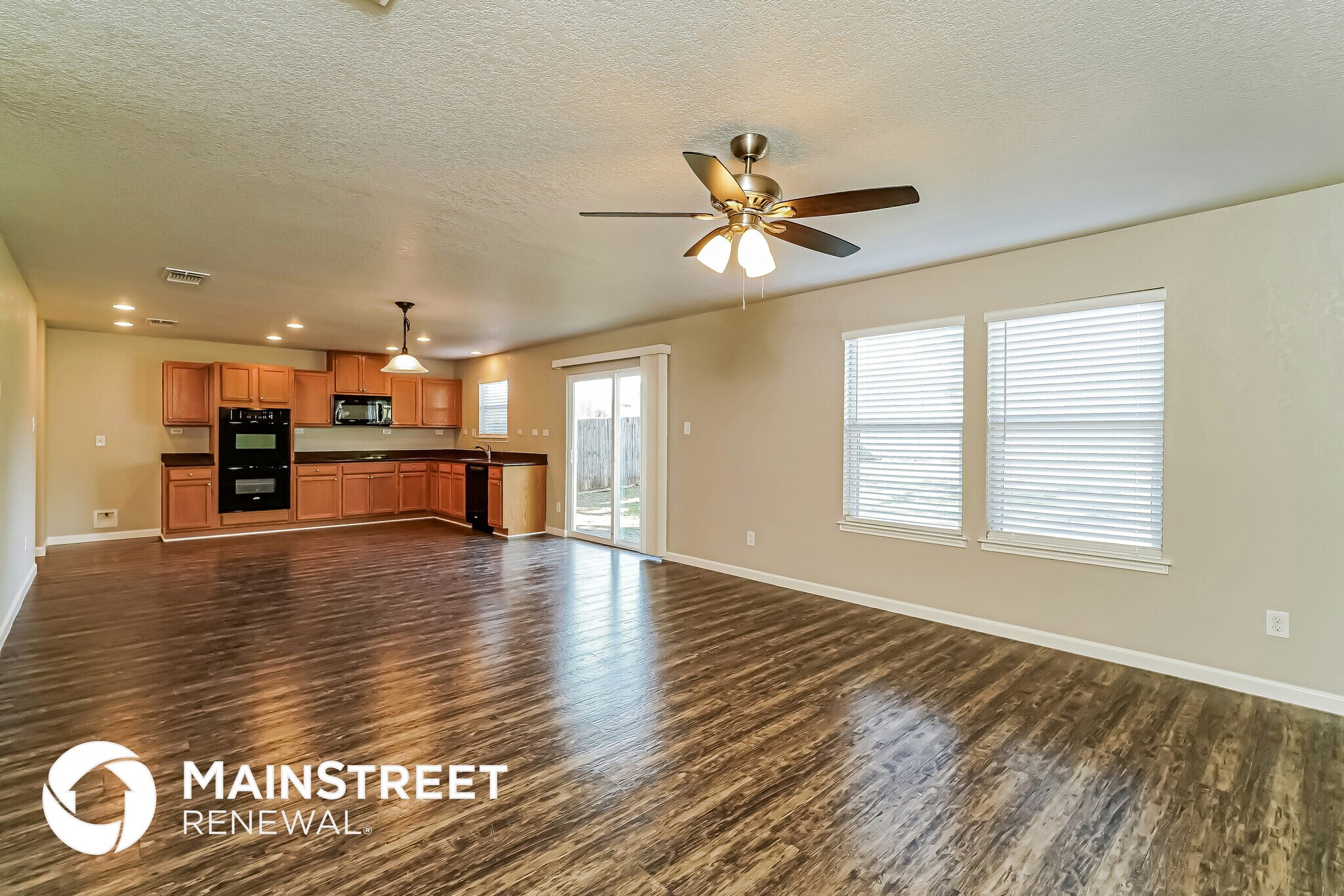 Building Photo - 4415 Semora Oak