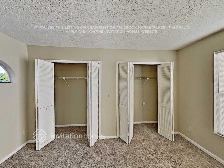 Building Photo - 3907 Kiawa Dr