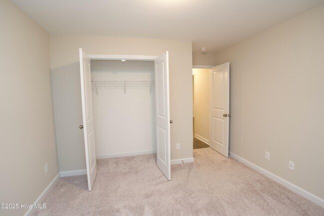Building Photo - 2013 Belgrade-Swansboro Rd