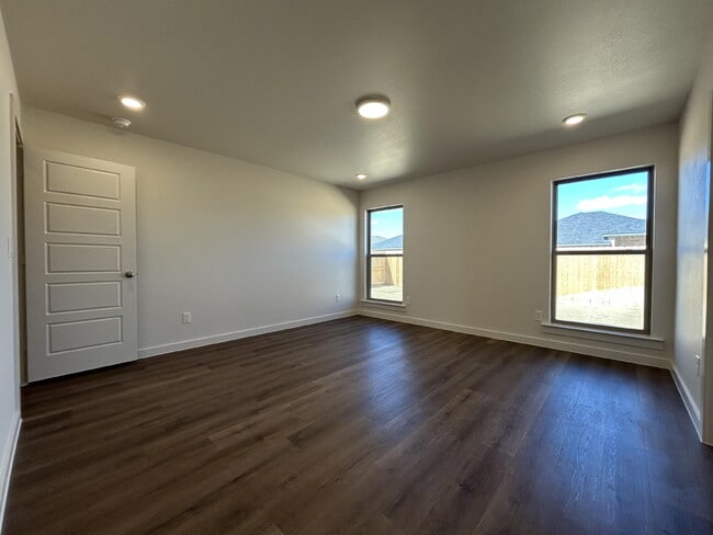 Building Photo - 7216 8th St