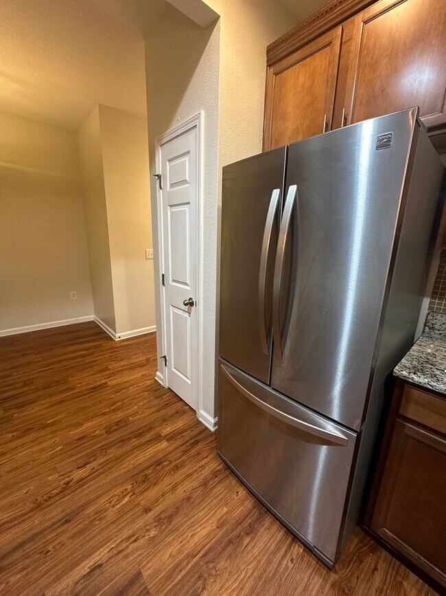 Building Photo - Verano at Bartram Park, Townhouse in Popul...