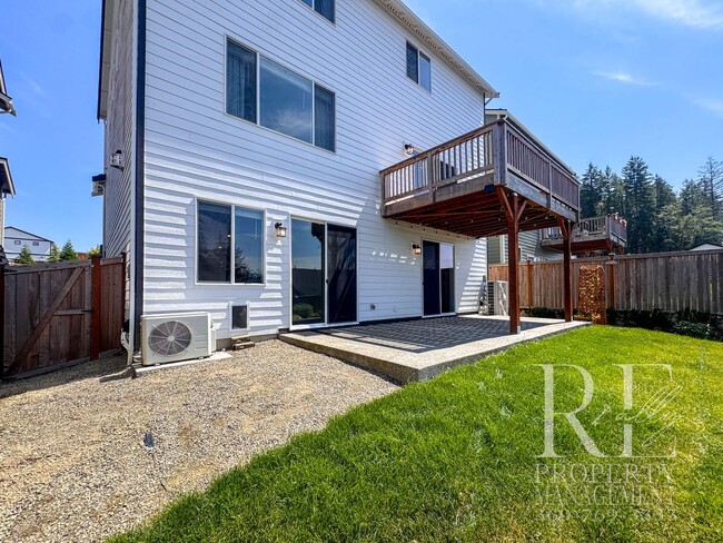 Building Photo - 4219 Nettle Dr SE