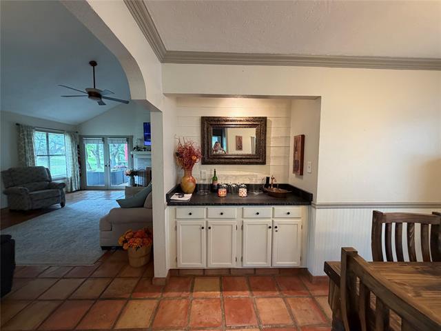Building Photo - 9340 Mountain Lake Cir