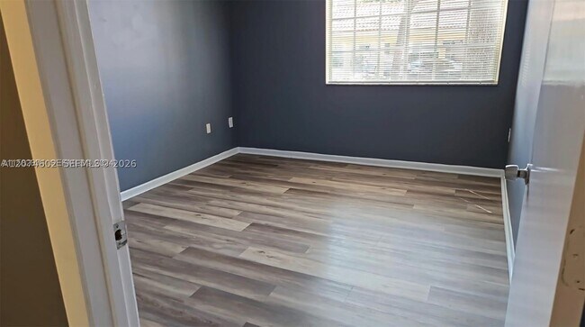 Building Photo - 1715 Village 101 Vlg