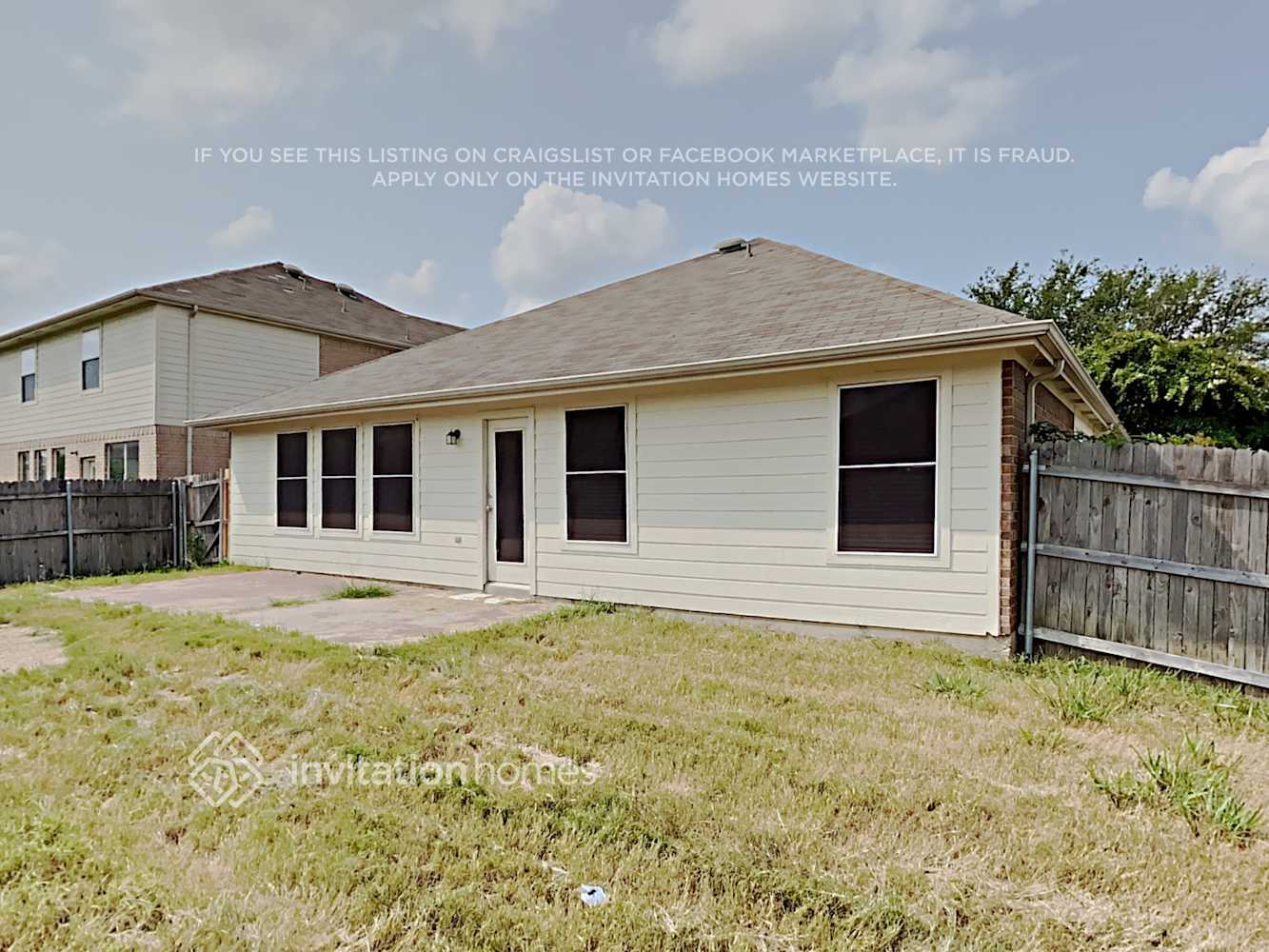 Building Photo - 1120 Melrose Dr