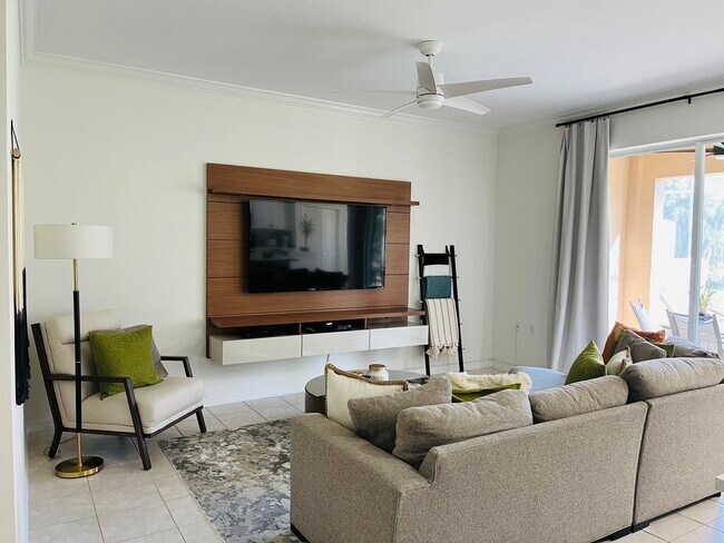 Great Room - 1724 Morning Sun Ln