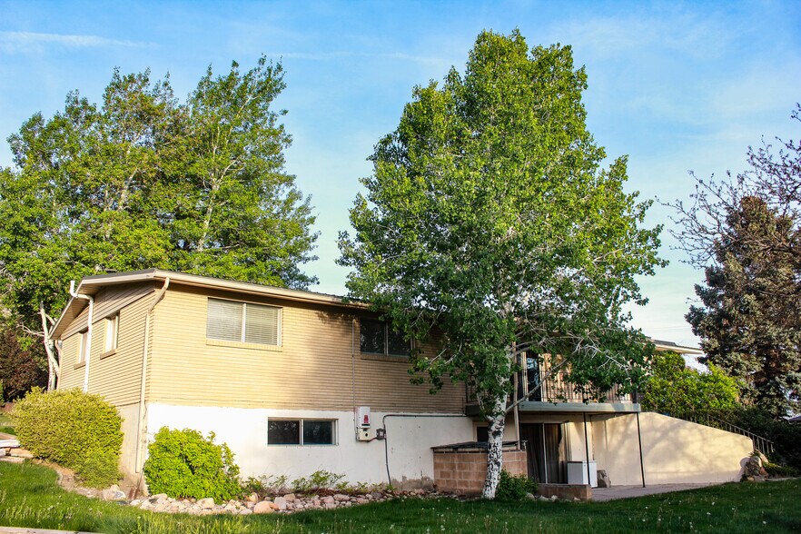 Building Photo - 697 N 1020 E