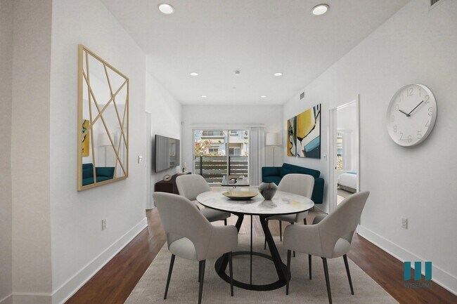 Interior Photo - 5308 Sepulveda Blvd