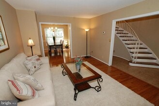 Building Photo - 6042 Haverhill Ct