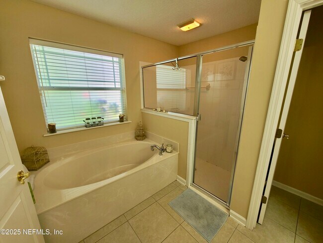 Building Photo - 1308 Holmes Landing Dr