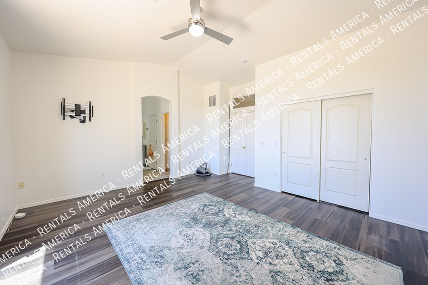 Building Photo - 4154 N Starry Pass Cir