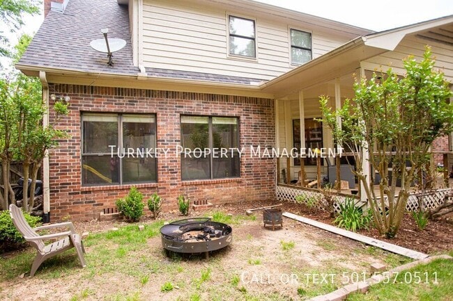 Building Photo - 14205 Longtree Dr