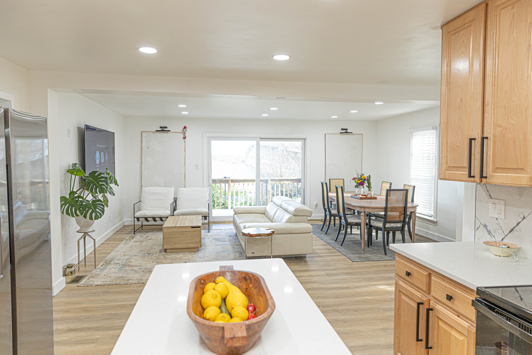 Building Photo - 212 Ambler St