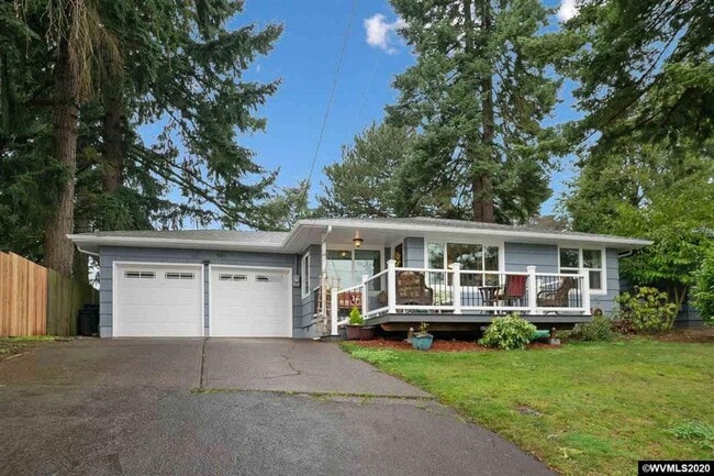 Building Photo - 541 Riverview Dr NW