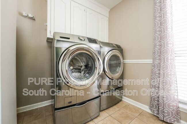 Building Photo - 101 Proprietors Ln