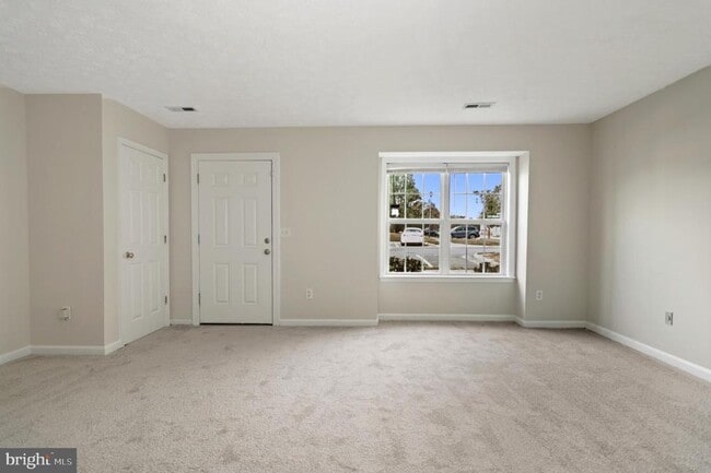 Building Photo - 9700 W Midland Way