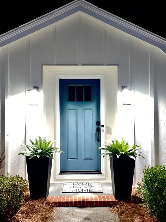 Building Photo - 245 Willow Springs Dr