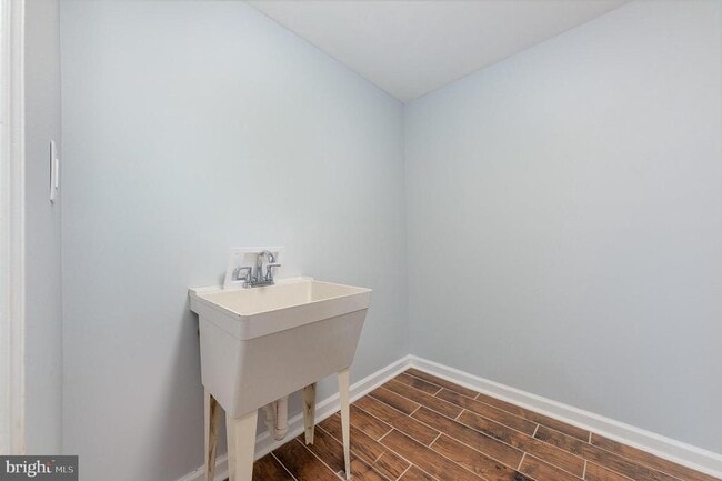 Building Photo - 11012 Copeland Ct