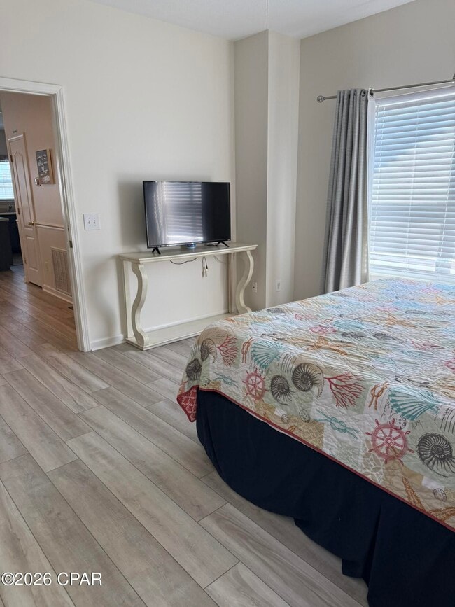 Building Photo - 7908 Sunset Ave