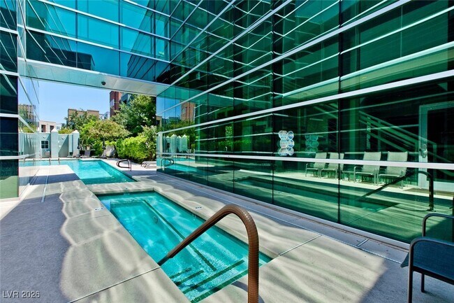 Building Photo - 62 E Serene Ave