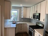 Building Photo - 117 W High St