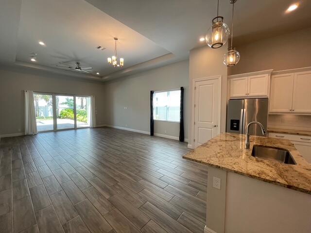 Building Photo - 12420 Nautilus Cir