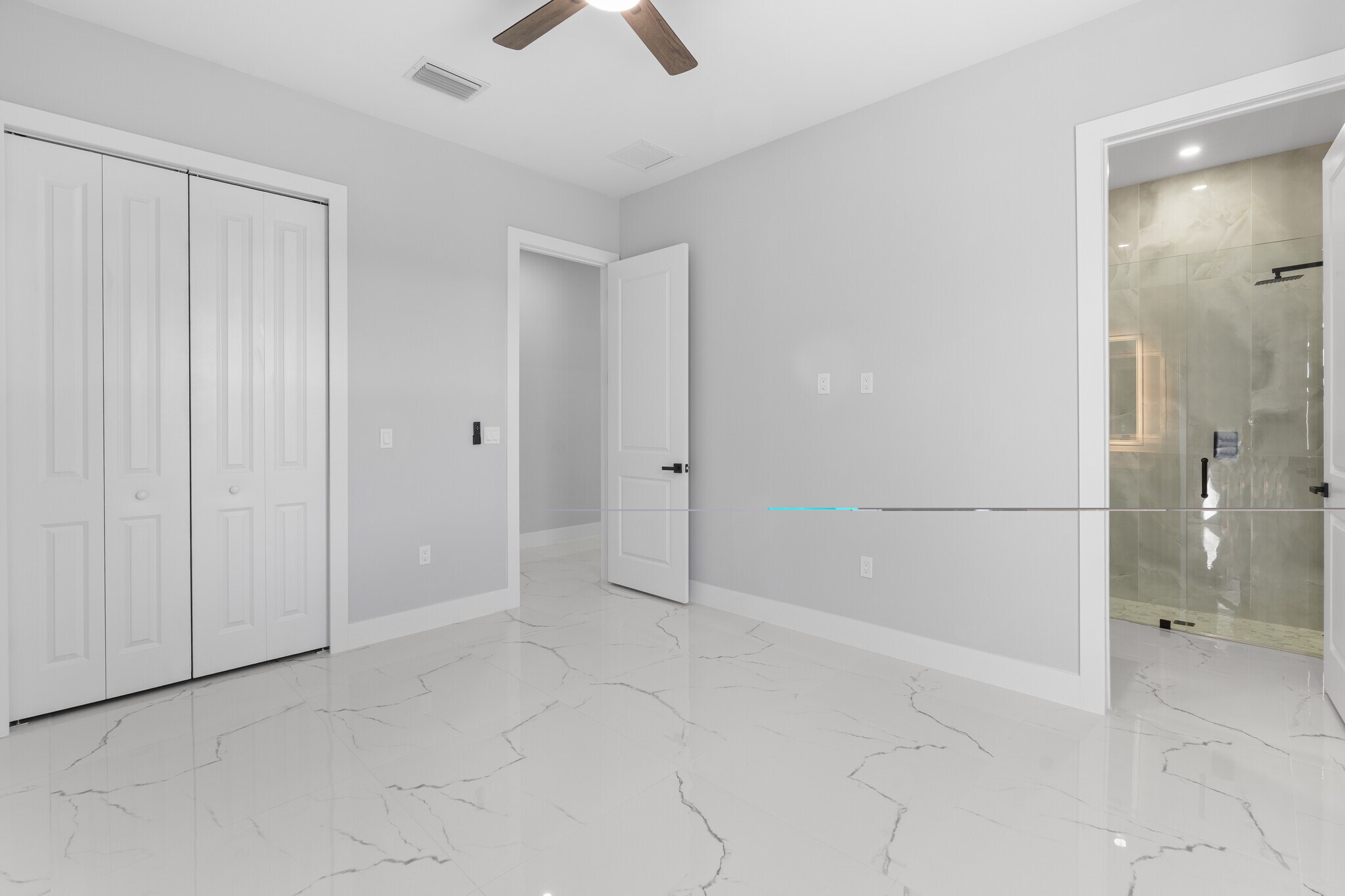 Building Photo - 2603 3rd St SW