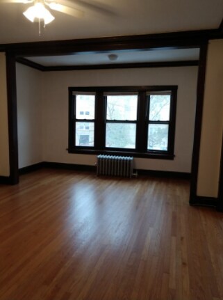 Building Photo - 4632 N Francisco Ave