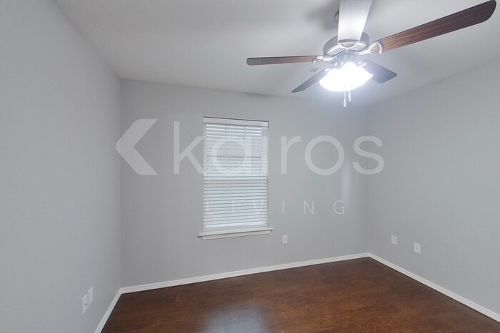 Building Photo - 5006 Thomas St