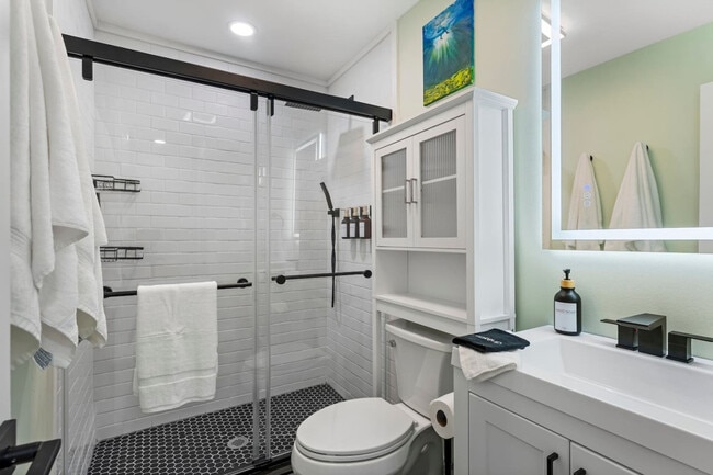 Building Photo - 79 S Brevard Ave