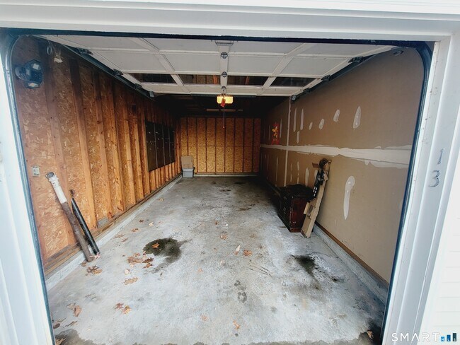 Building Photo - 59 Rockledge Loop