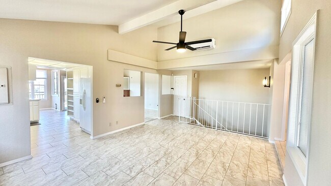 Building Photo - Sweet Two-Story Home with Amazing Views in...