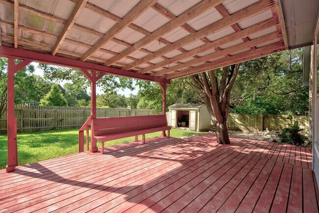Building Photo - 6563 Needham Ln