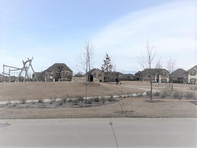 Building Photo - 2020 Overton Park Dr