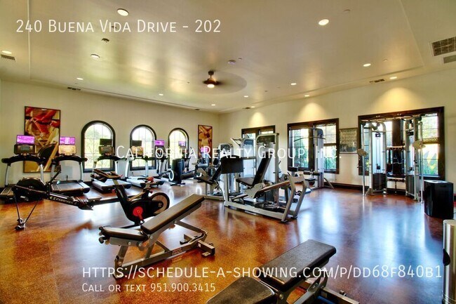 Building Photo - 240 Buena Vida Dr