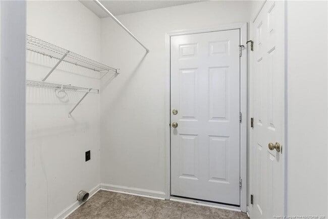 Building Photo - 114 Covewood Ct