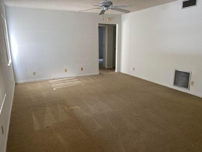 Building Photo - 4835 Sable Pine Cir