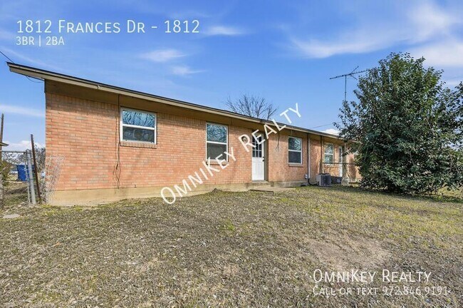 Building Photo - 1812 Frances Dr