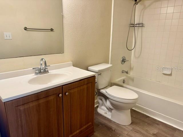 Building Photo - 18448 Bridle Club Dr
