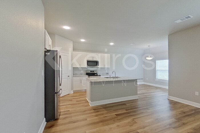 Building Photo - 13754 Willowmore Dr