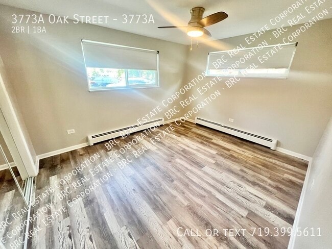 Building Photo - 3773 Oak St