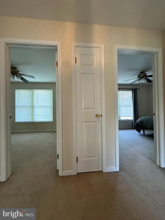 Building Photo - 893 Broad Oaks Dr