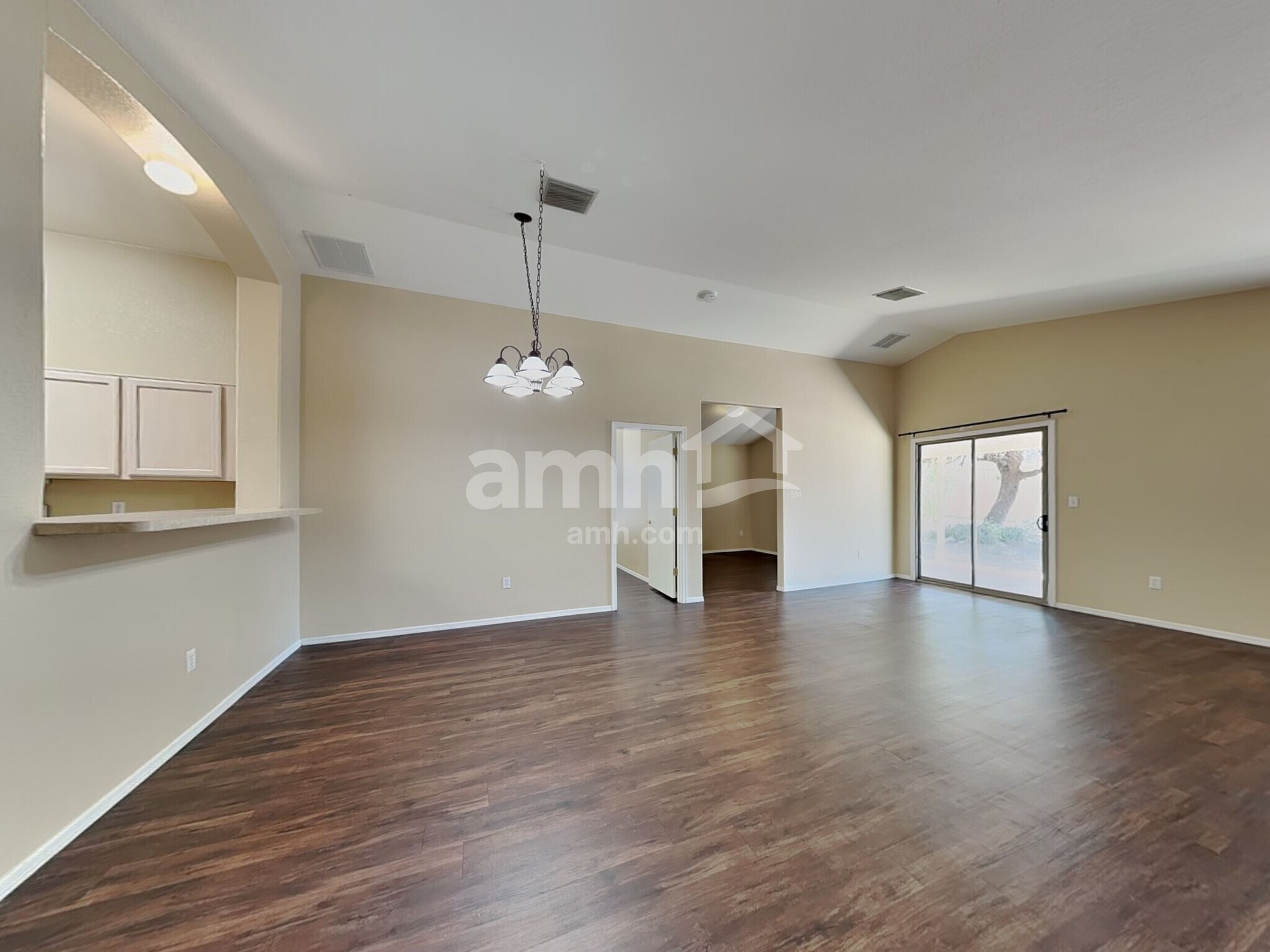 Building Photo - 2435 W Waterway Pl