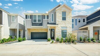 Building Photo - 4204 Upland Bend Dr