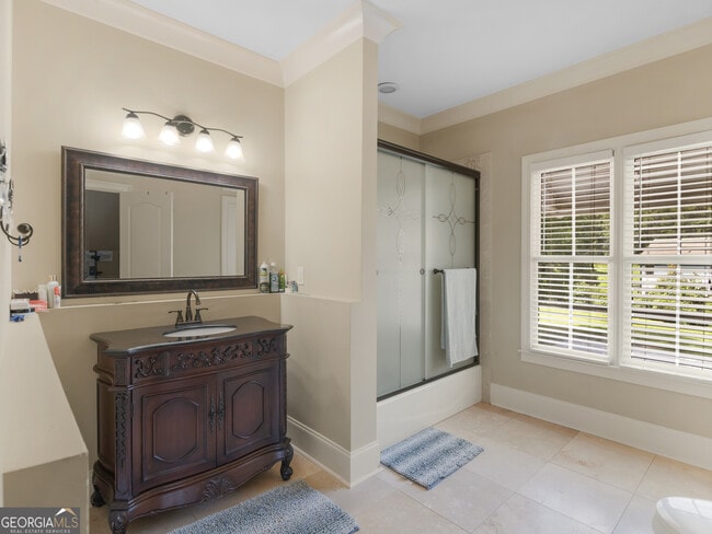 Building Photo - 1695 Whitley Rd