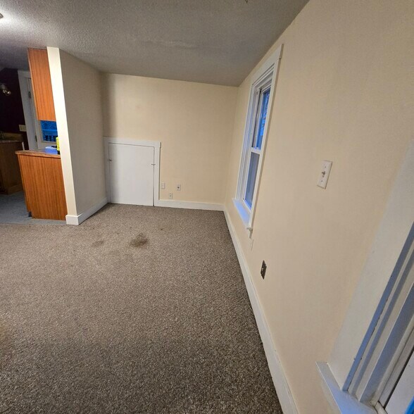 Building Photo - 23 Highland Ave